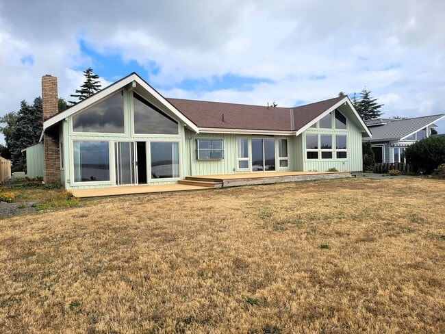 Building Photo - 5507 Haida Way