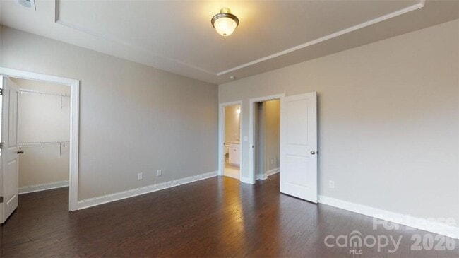 Building Photo - 1220 Madison Towns Ln