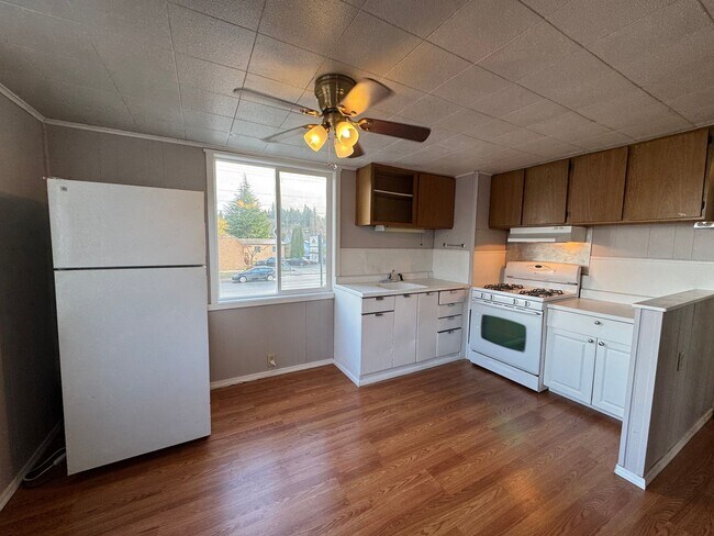 Building Photo - 1115 S 2nd St