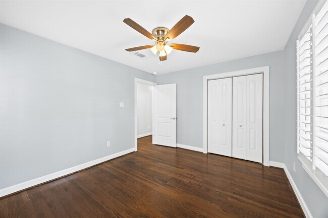 Building Photo - 1705 Althea Dr