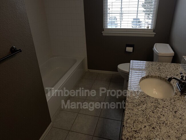 Building Photo - 2511 Antietam Ln