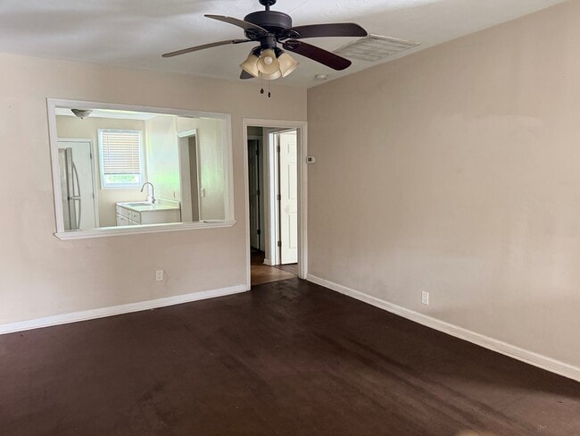 Building Photo - 3667 Wylly Ave