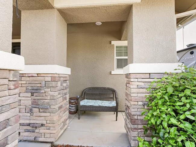 Building Photo - 3652 Edington Dr