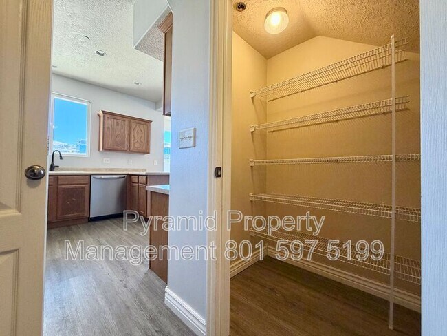 Building Photo - 1688 W 3180 N