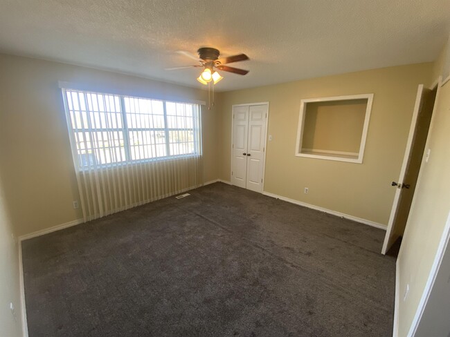 Building Photo - 2600 Brooken Hill Dr