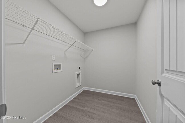 Building Photo - 700 Chestoa Trl