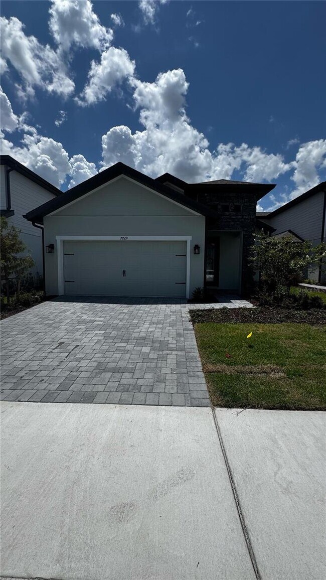 Building Photo - 7729 Somersworth Dr