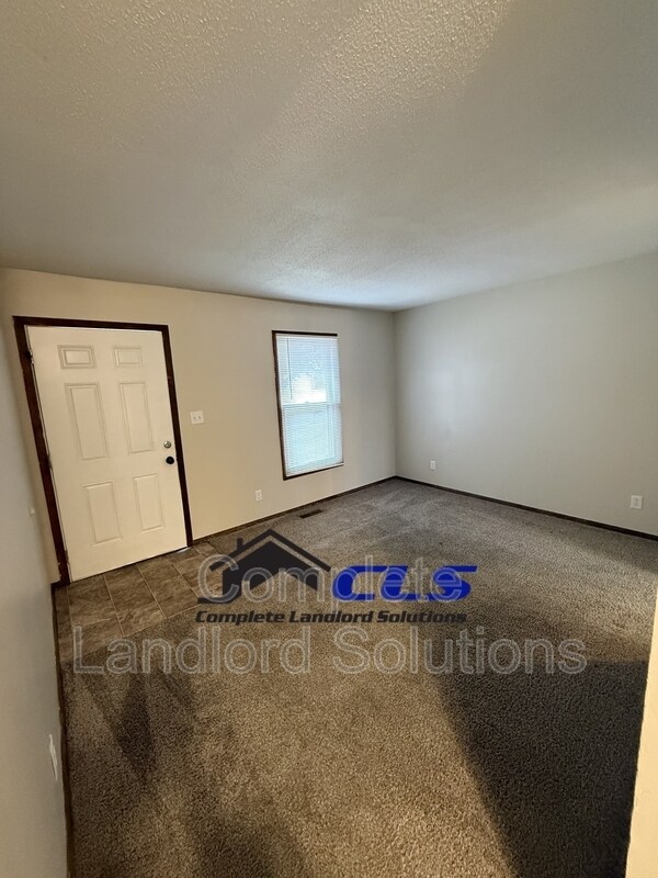 Building Photo - 4276 S Kian St