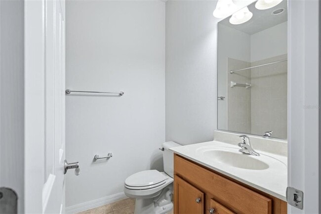 Building Photo - 3717 Parkridge Cir