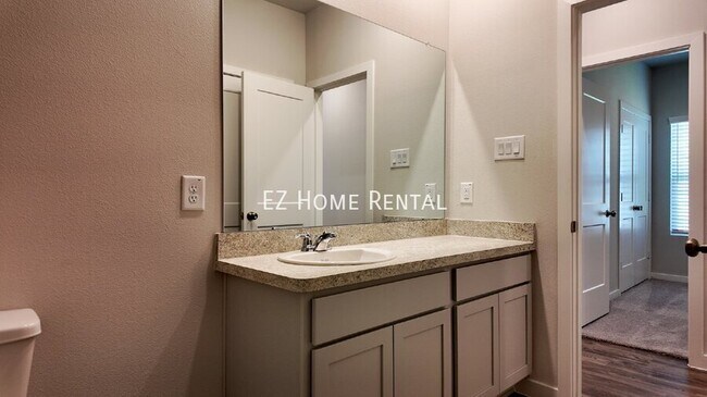 Building Photo - 16878 Pandora Wy