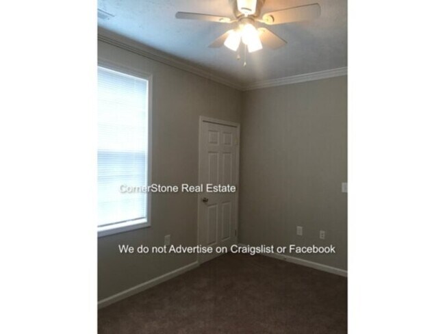 Building Photo - 4040 Bardstown Ct