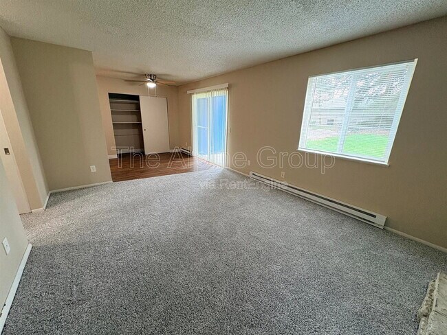 Building Photo - 17890 SW Alexander St