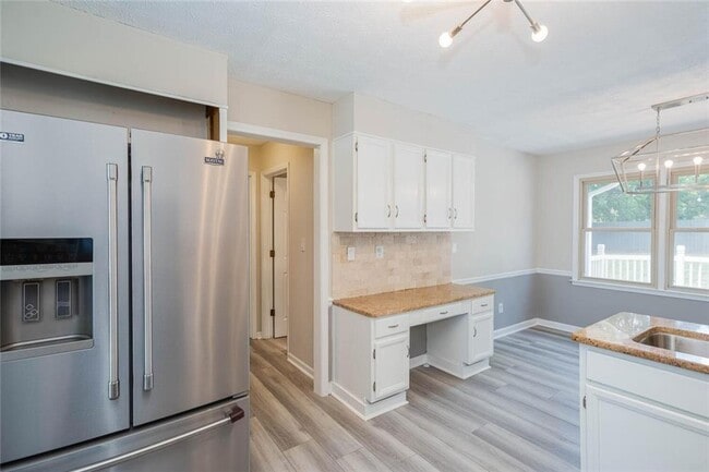 Building Photo - 3281 Mitsy Forest Way NE