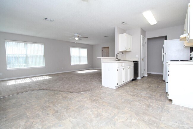 Building Photo - 6234 Cottage Woods Dr