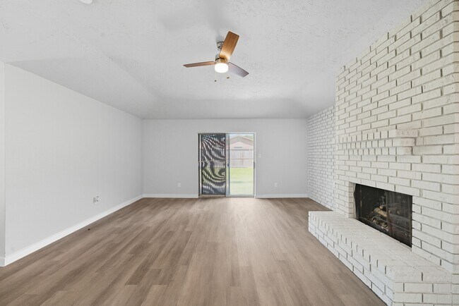 Building Photo - 12414 Aste Ln