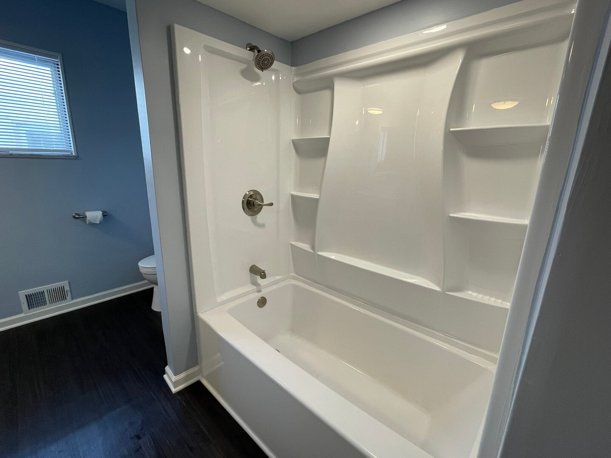 Building Photo - 2450 Gerald Ave