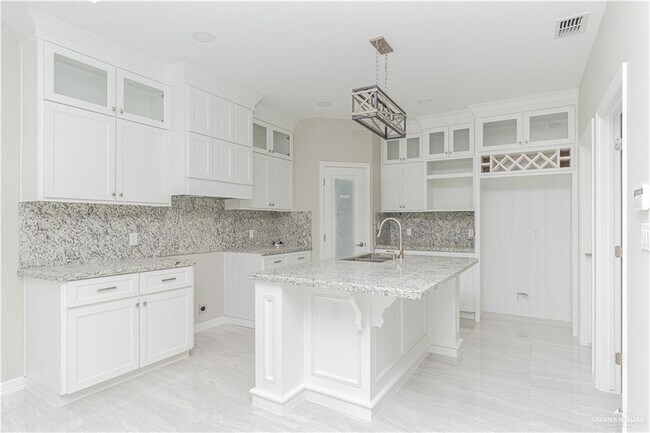Building Photo - 3212 Erica Ln