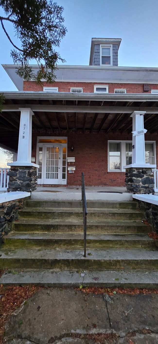 Building Photo - 3723 Nortonia Rd