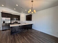 Building Photo - 1092 Alegre Alley