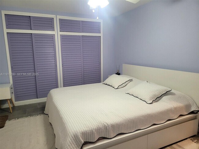 Building Photo - 1750 E Las Olas Blvd