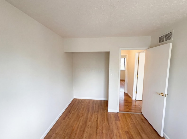 Building Photo - 6628 Brock St