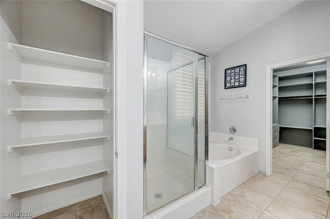 Building Photo - 7129 Weavers Pl