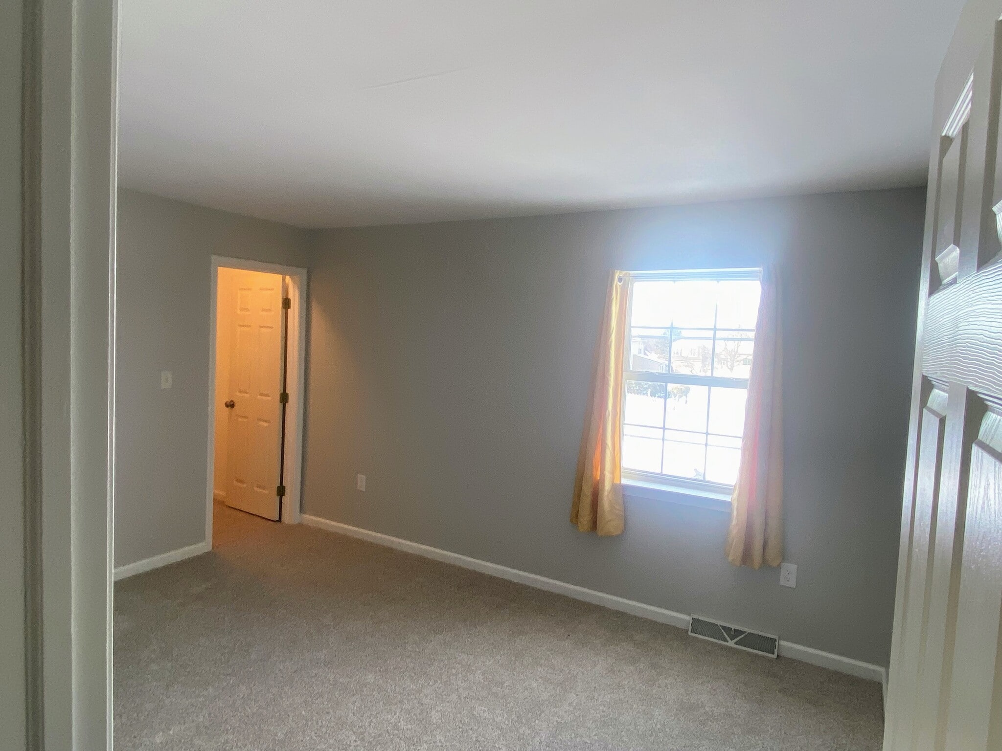 Bedroom 2 - 24 Sandstone Ct