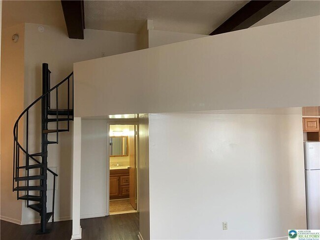 Building Photo - 1236 Washington St