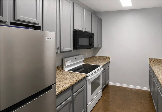 Building Photo - 10611 Mathom Landing