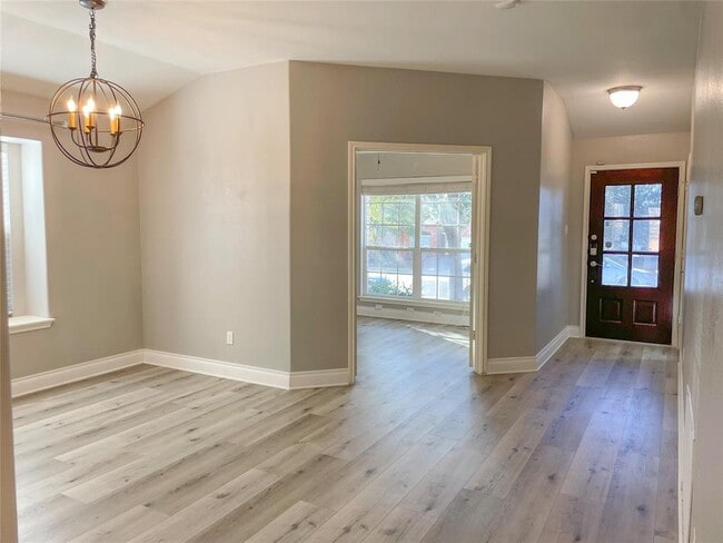 Building Photo - 2401 Christoff Loop