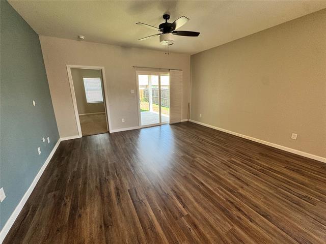 Building Photo - 5616 McMahan Ln