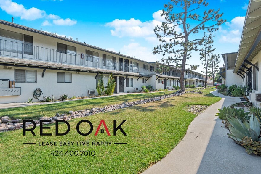 Building Photo - 5561 Santa Anita Ave