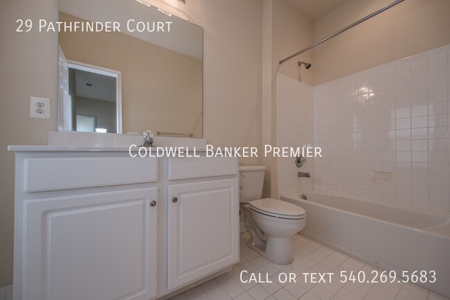Building Photo - 29 Pathfinder Ct