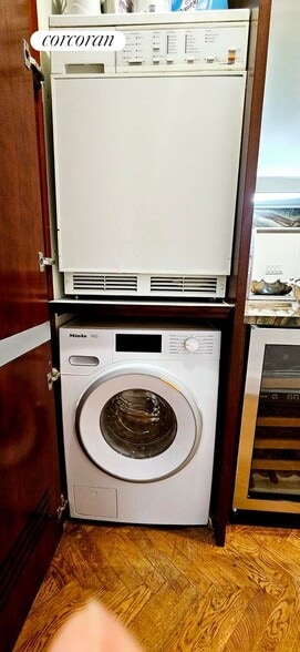 Building Photo - 1200 Fifth Avenue 2A