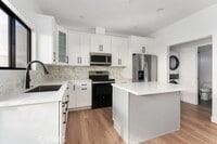 Building Photo - 19952 Archwood St