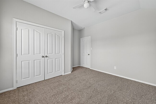 Building Photo - 4815 Claymill Ct
