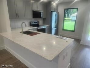 Building Photo - 141 Cypress Way E