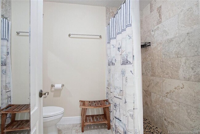 Building Photo - 1687 SW Harbour Isles Cir