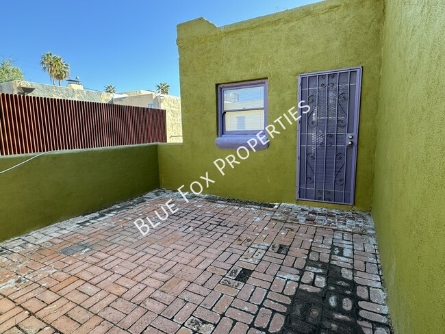 Building Photo - 1211 N Jones Blvd