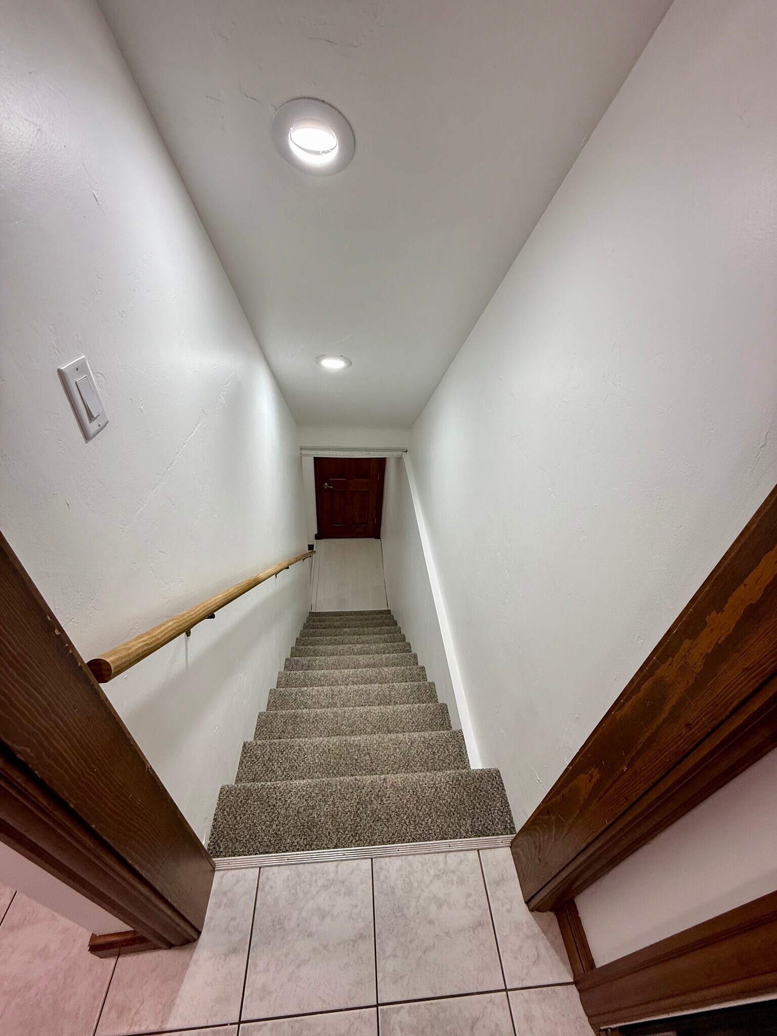 Building Photo - 707 Edge Point Ct