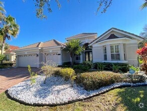 Building Photo - 1461 Glenheather Dr