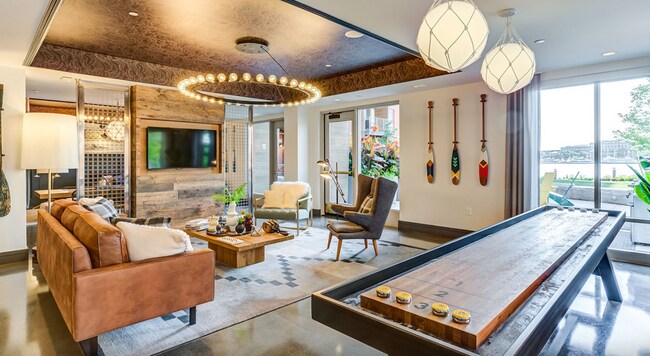 Building Photo - 173 Border St