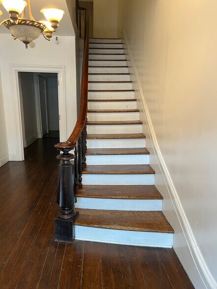 Hallway - 222 Warren St
