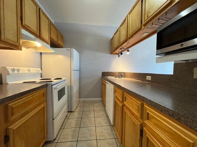 Building Photo - 13958 Fortuna Bay Dr