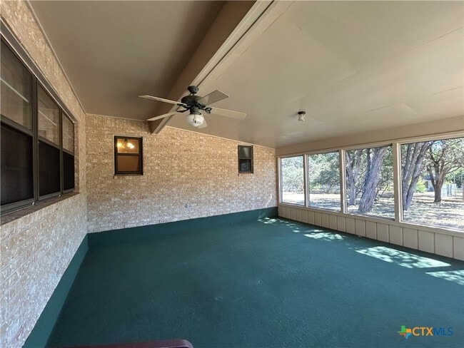 Building Photo - 11 La Mesa Dr
