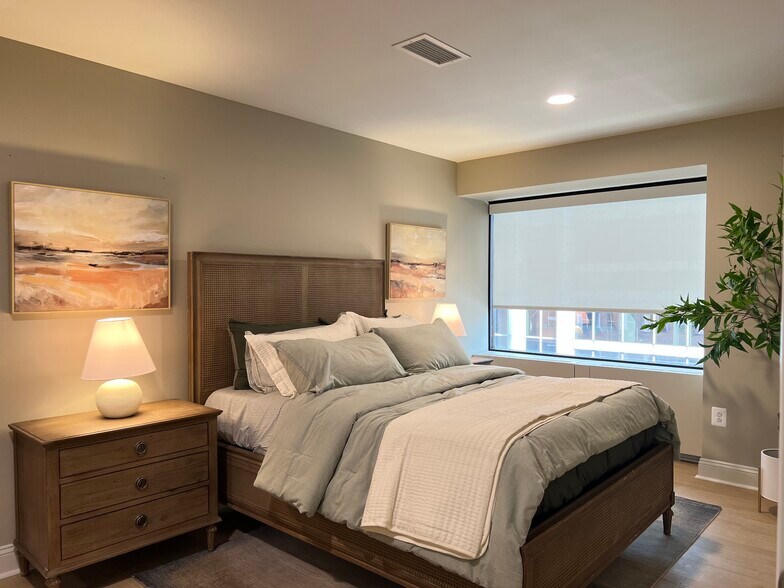 Building Photo - 1801 Market St