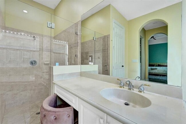 Building Photo - 7421 NW 115th Terrace