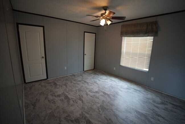 Building Photo - Spacious 2020 Clayton Home Awaits You just 1 mile to JSU!
