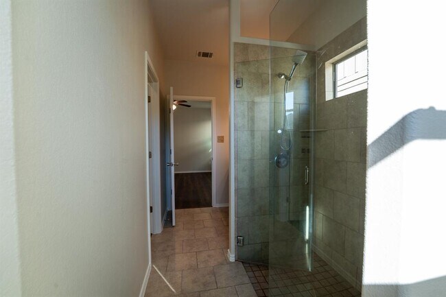 Building Photo - 10125 Milla Cir