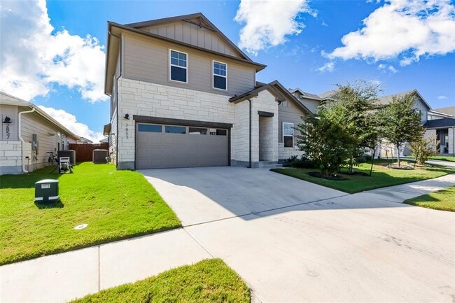 Building Photo - 2853 Moyer Ln